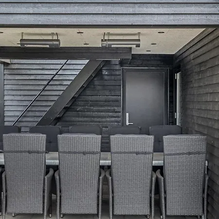 Jonne - 200m To The Fjord By Interhome