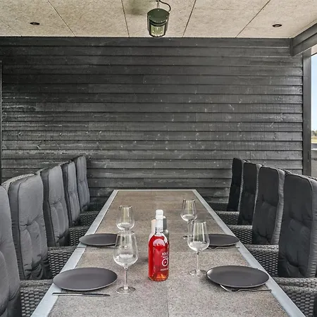 Jonne - 200m To The Fjord By Interhome *